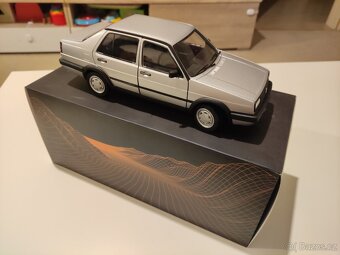 VW Jetta 2 GT 1:18 Mision model - 14