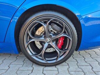 Alfa Romeo Giulia 2.9 V6 Quadrifoglio Verde 375kW - 14