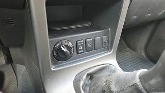 NISSAN PATHFINDER 2,5 DCI - 14