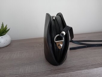 Genuine Leather dámská malá kabelka kožená - 14