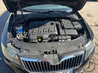 Skoda Super B  2.0 tdi  170 Ps. - 14