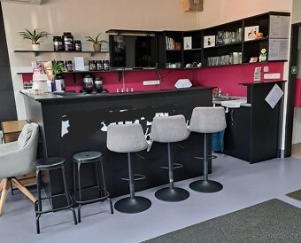 Vybavení fitness centra - 14