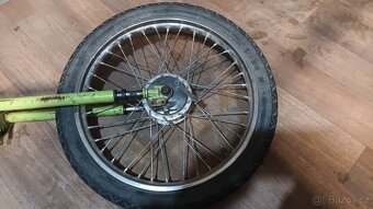 Babetta 210 - přední komplet brzdový štít - 14