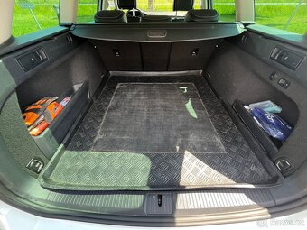 Passat B8 4MOT BiTDi 176kW Highline R-line - 14