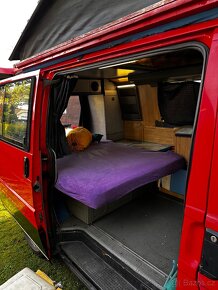 VW T4 Caravelle obytný vůz 2,4 D 57 Kw - 14