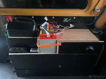 Transporter T4 verze long, nefunkčí 5. kvalt - 14