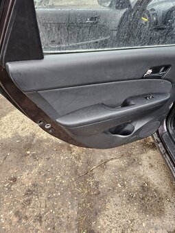 Hyundai i30 CW kombi 1.6d 85kw - 14