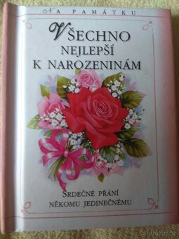 Drobné knížky a magnetky. - 14