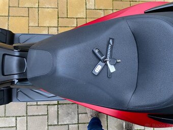 Honda Forza 125 2023 Top stav - 14