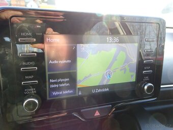 Toyota Yaris 1.5 e-CVT HYBRID,AUTOMAT,GARANCE KM, 1. MAJIT - 14