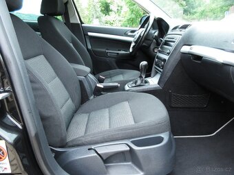 Škoda Octavia Scout 4x4 2.0TDi 103Kw Facelift - 14