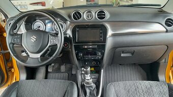 Prodám Suzuki VITARA 1,4 boosterjet 4x4 103kw 63 tis km - 14