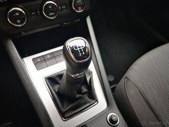 Škoda Octavia 1.6 TDi Style ČR, 2.majitel - 14