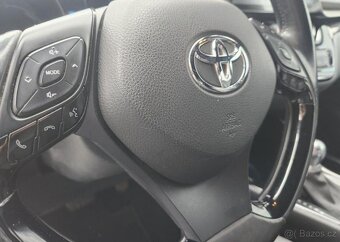 Toyota C-HR VÝBAVA SELECTION-HYBRID - 14