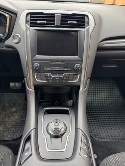 Ford Mondeo 2.0 TDCi Titanium -AUTOMAT-1.MAJITEL ČR - 14