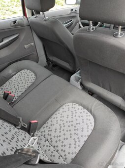 Škoda Fabia 1.4 Mpi - 14