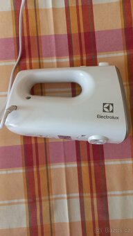 mixer ruční s mísou, model ESM 3300, Elekrtolux - 14