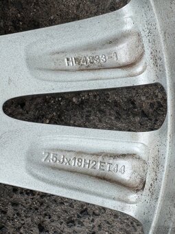 Mercedes r18 alu kola r18 5x112 Dvourozměrná Michelin Alpin - 14