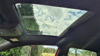 VOLKSWAGEN GOLF 7 R - 2,0TSi 221kW 4x4 - Manuál. - 14