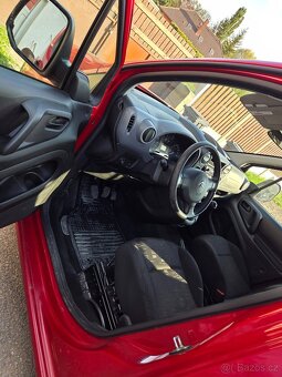 Prodám  Citroën berllingo 1.6 HDI - 14