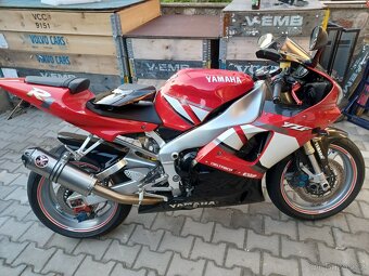 Yamaha fz1n 2009 - 14