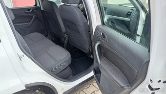 ŠKODA YETI 1.6 TDI outdoor 2WD 2015 bez koroze - 14