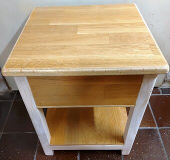 Stolička s úložným prostorem. - 14