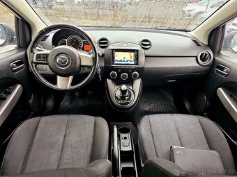 2 1,3 L MZR 84k  2013 154tkm, 2 x ALU, NAVI, VÝHŘ. SED., - 14