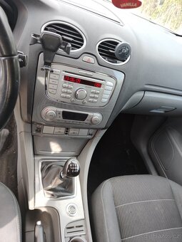 Ford Focus 2.0 TDCi - 14