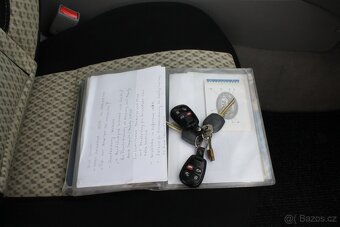 Kia Sorento 2,5 CRDi EX, 4x4, 1 Majitel , Top Stav - 14