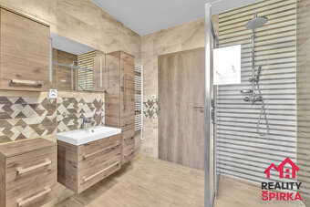 Prodej, rodinný dům 4+kk, CP 1030 m2, zahrada, Třebařov, okr - 14