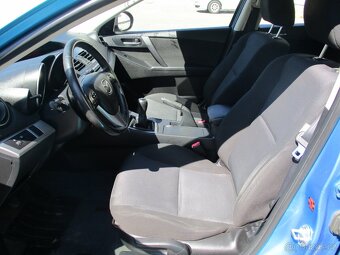 MAZDA 3 - 1.6 i , nové STK - 14