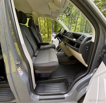 Volkswagen Transporter T6 2.0 TDI 150 HP 9 osob r.v 2019 - 14