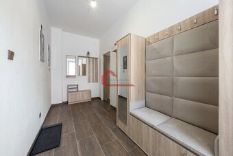 Pronájem, byt 4+1 Hodonín, Zámecká, centrum, cihlový, částeč - 14