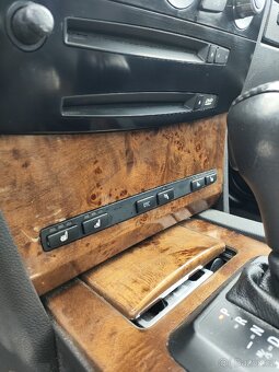 BMW E60 530xi - 14