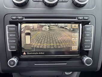 Volkswagen Touran 2.0 TDI 130 kW DSG Highline - 14