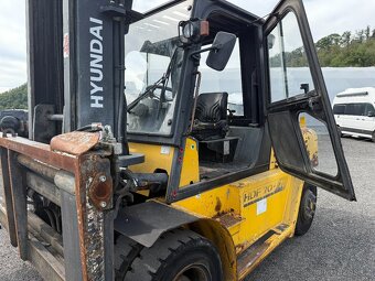 Vysokozdvižný vozík Hyundai HDF 70-7s - zvedá 7t - 14