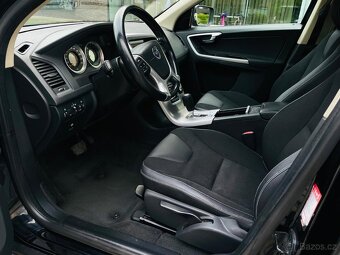 Volvo XC60 2.4D 5VÁLEC 4x4 AUTOMAT NAVIGACE SENZORY - 14