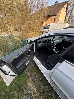 Prodám bourané VW Passat CC 2.0 nehoda z 18.3.2025 - 14