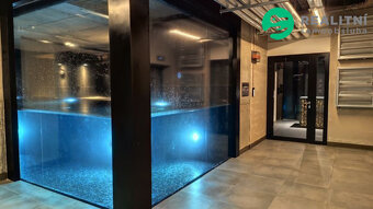Mercedes mezi byty - luxusní 1kk 51m2 s wellness - 14