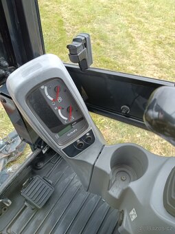 Minibagr Kubota KX018-4 - 14