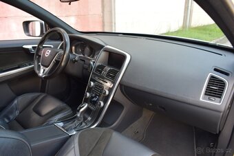 Volvo XC60 2.0D D4/TAŽNÉ/VÝBAVA/KŮŽE/AUT/ - 14