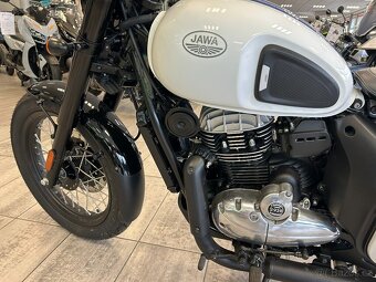 Jawa CL 350 Bobber 2025 - 14
