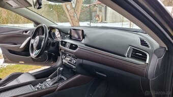 Mazda 6 Revolution Top 2.5 G 194 AT 143 kW benzín - 14