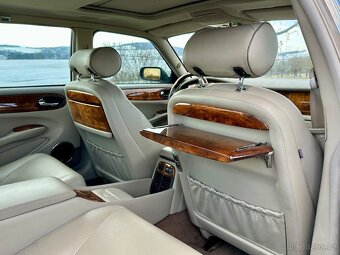 Daimler Super V8 X308 LWB - 14