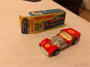 MATCHBOX/LESNEY autíčka - 14