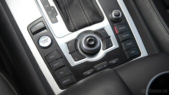 Audi Q7 s-line - 14