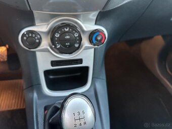 FORD FIESTA 1,6 TDCI 66kW TITAN - 14