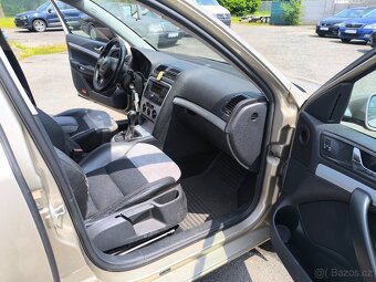Škoda Octavia 1.6 MPi Ambiente,Klima,Tažné,ALU,STK 9/2026 - 14