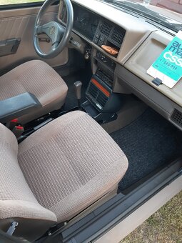 Škoda favorit 136L r.v. 1988-1990 - 14